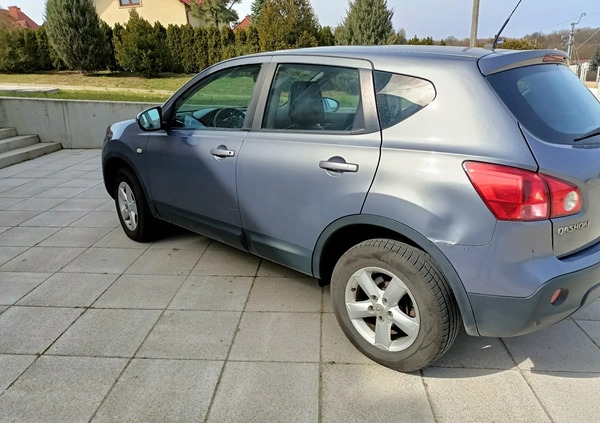 Nissan Qashqai cena 19200 przebieg: 211000, rok produkcji 2008 z Iława małe 172